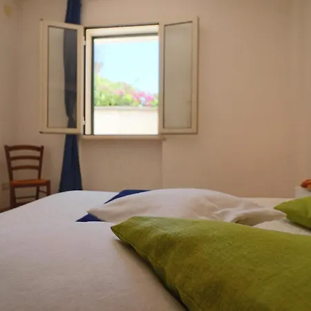 Casa Vacanze ' Delfina' A Salento 6 Posti Appartement *