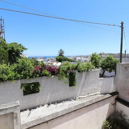 Casa Vacanze ' Delfina' A Salento 6 Posti * Otranto
