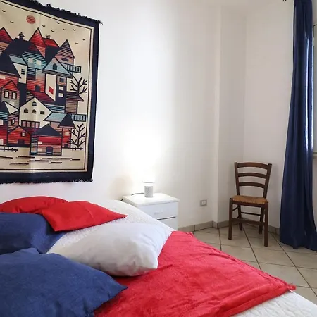 Casa Vacanze ' Delfina' A Salento 6 Posti Appartement