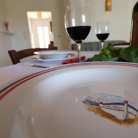 Casa Vacanze ' Delfina' A Salento 6 Posti * Otranto