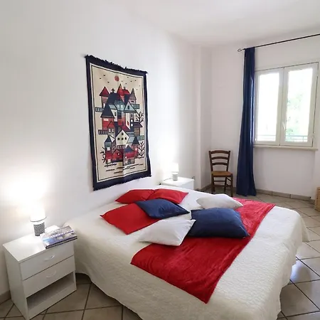 Casa Vacanze ' Delfina' A Salento 6 Posti Otranto